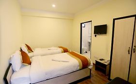 Hotel Sweet Town
